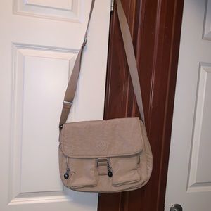 NWOT Kipling Purse